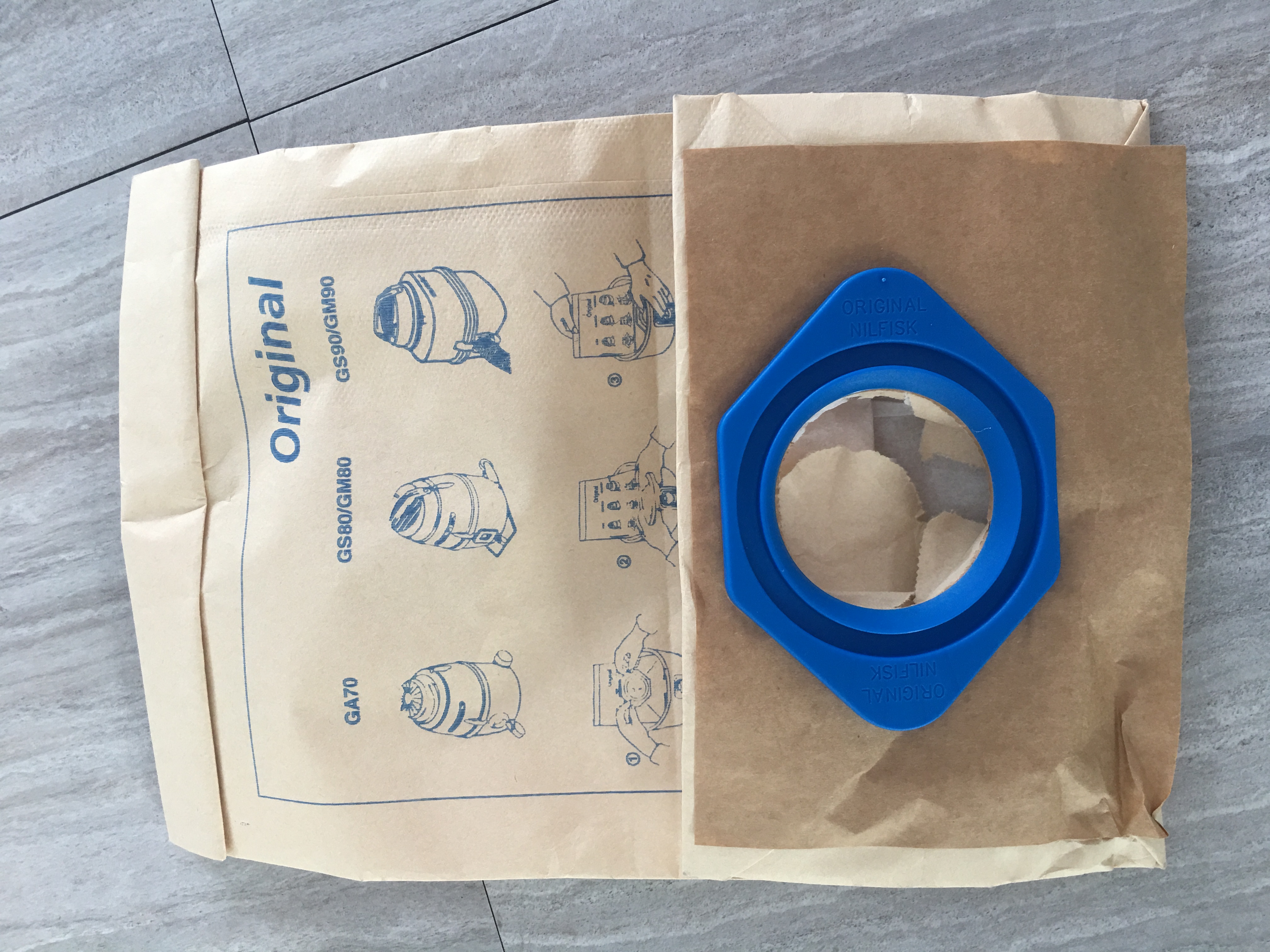 針對（duì）吸塵器垃圾袋材質如何選擇？